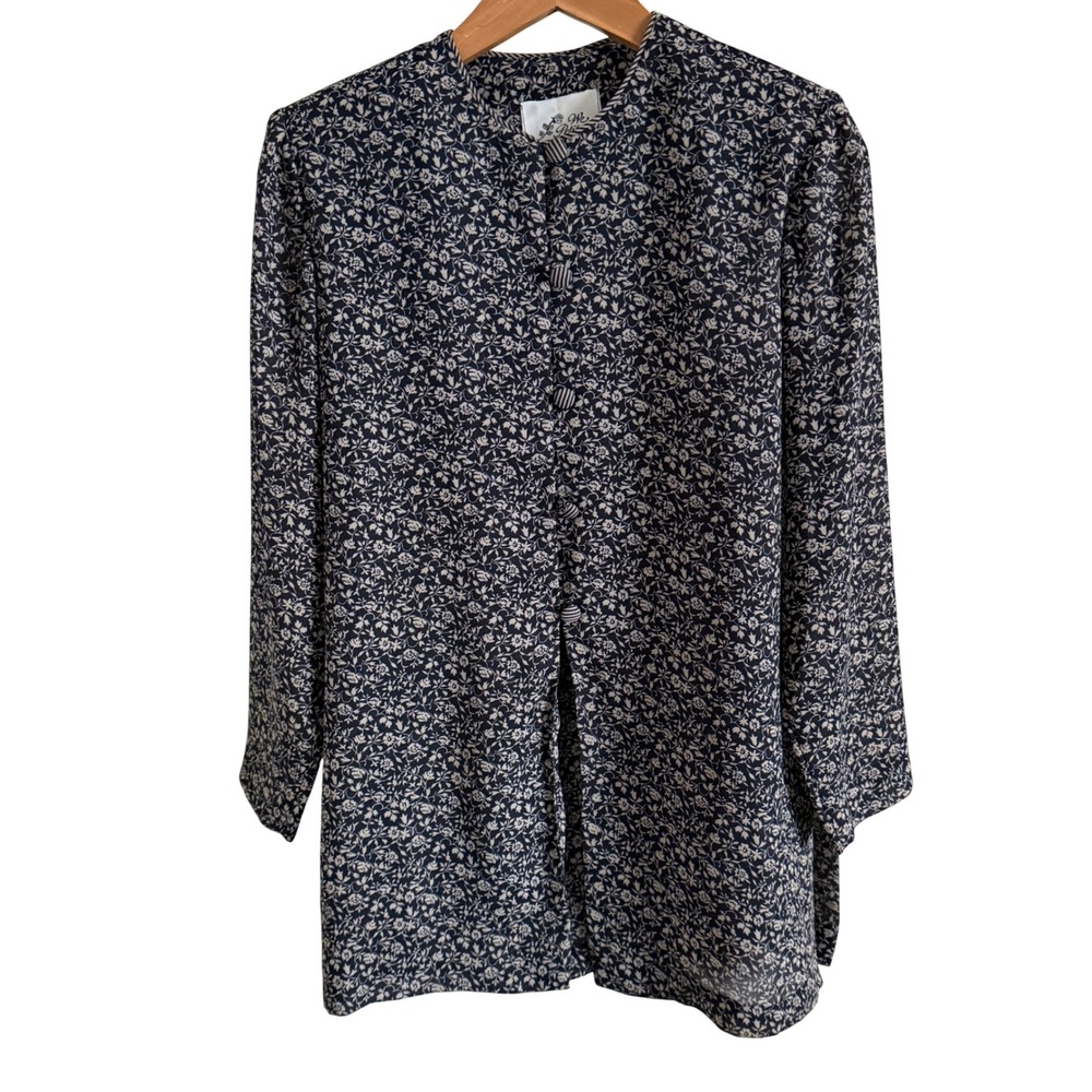 We Petites Vintage 90s Navy Floral Longline Button Up Blouse Sz 4 Made in Hawaii